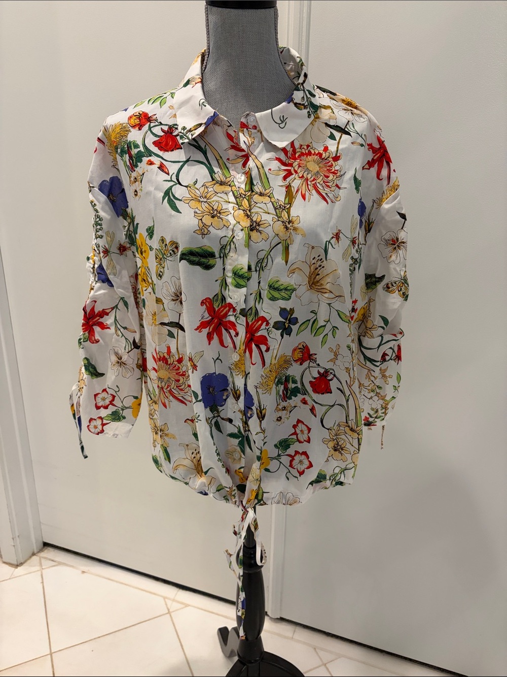 Marc Jacobs White Button-Down Blouse with Multicolor Floral Print